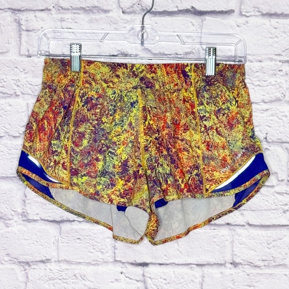 lululemon athletica Pants - Lululemon Seawheeze Hotty Hot Shorts Size 8 | Rare Multicolor Print | EUC